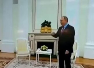 Putin’in Belarus Devlet Başkanı Lukashenko’yu selamladığı bir video yeniden ortaya çıktı
