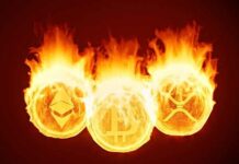 Bitcoin tepe taklak: Son 10 ayın en düşük seviyesinde