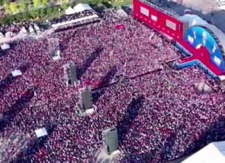 CHP’nin ‘Milletin Sesi’ mitingi İstanbul Maltepe’de yapıldı.