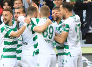 Konyaspor 3 puanı 3 golle aldı.