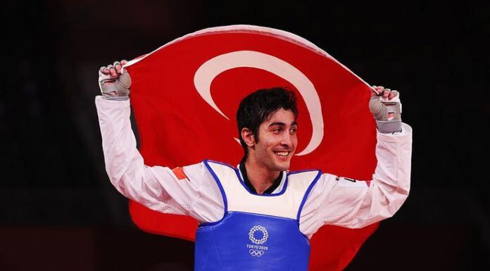 Bir ilk: Hakan Reçber’den tarihi altın madalya!