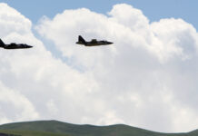 Rusya’ya ait Su-25 tipi savaş uçağı Ukrayna sınırında düştü