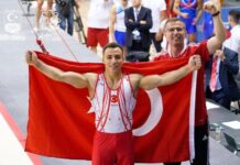 Adem Asil’den altın madalya!