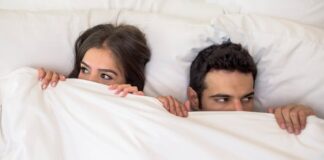 DSÖ KUŞKULU: MAYMUN ÇİÇEĞİ CİNSEL YOLLA MI BULAŞIYOR?