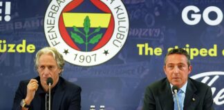 Fenerbahçe Teknik Direktörü Jesus, “Mesut Özil’le ilgili alınan karara aynı şekilde devam edeceğim”