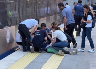 Marmaray’da intihar; Bostancı’da tren raylarına atlayan genç hayatını kaybetti!