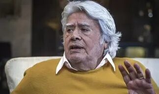 Cüneyt Arkın hayatını kaybetti