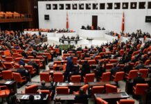 4 milyondan fazla öğrenciyi kapsayan affı içeren torba kanun teklifi, TBMM Genel Kurulu’nda kabul edildi.