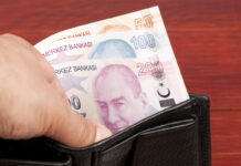 Emeklinin zam oranı yüzde 42,35 oldu.