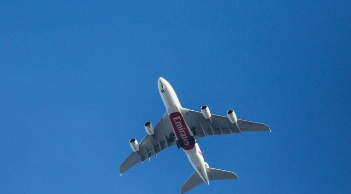 Airbus’un patlayan lastiği gövdede büyük bir delik açtı; Uçak yaklaşık 14 saat bu delikle uçtu!
