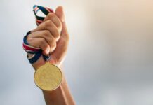 2 altın madalya, Ekaterina Guliyev ve Ersu Şaşma’dan