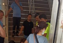 Şehir hatları vapuru Karaköy iskelesine çarptı: 3 yaralı