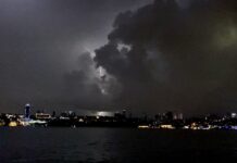 İstanbul’da sağanak yağış etkili oluyor; Yağış gün boyu ve kısmen yarın devam edecek.