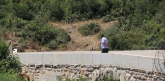 Restorasyonda, Tarihi Roma Köprüsü’nün ‘gereksiz parçalarını’ attılar, gıcır gıcır bir köprü yaptılar .