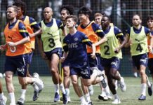 Fenerbahçe’de kamp kadrosu belli oldu;Tisserand, Lemos, Meyer, Gustavo ve Caulker kadroda yok!