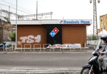 Domino’s; Pizza memleketi İtalya’da iflasını açıklayarak tüm restoranlarını kapattı.