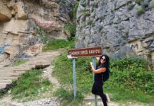 Koruma altındaki kanyonda, kayaları oyup oyup merdiven yaptılar!