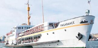 Restorasyonu tamamlanan tarihi Paşabahçe Vapuru yeniden hizmete açıldı