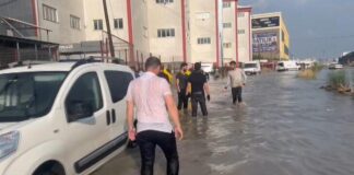 İstanbul’da beklenen dolu ve yağmur yağışı etkili olmaya başladı.