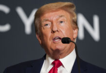 Trump, New York Başsavcılığındaki sorgusunda susma hakkını kullandı