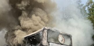 Metro Turizm’e ait içi yolcu dolu otobüs TEM’de alev alev yandı