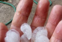 Eskişehir’e ceviz büyüklüğünde dolu yağdı