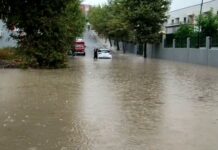 İstanbul’da yağış hayatı etkiliyor; Ekrem İmamoğlu, yağışın bugün ve yarın da devam edeceğini söyledi