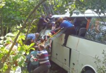 Tur otobüsü kazasında ölü sayısı 5 oldu; kazada ölenlerin kimlikleri de belli oldu