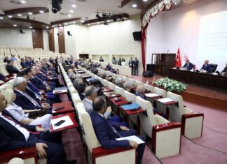 “Üniversite hastanelerindeki sağlık personelinin özlük hakları konusunda hassasiyetle ve kararlı şekilde çalışılmaktadır”