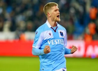 Andreas Cornelius Kopenhag’ta!