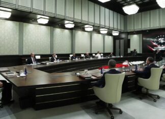 Genelkurmay Başkanı Orgeneral Yaşar Güler’in görev süresi bir sene uzatıldı.
