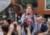 Meral Akşener’i sokak köpeği ısırdı!
