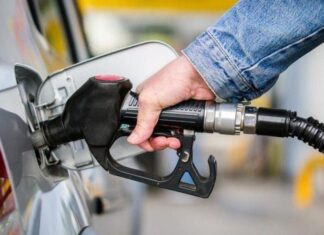Benzine zam geliyor