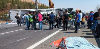 Bakan Koca: “Mardin Derik’te hayatını kaybedenlerin sayısı 19’a yükseldi”