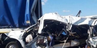 Rusya’da meydana gelen zincirleme kazada, 16 kişi hayatını kaybetti.