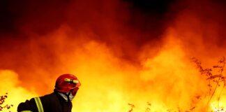 Kahire’deki Kıpti kilisesinde çıkan yangında en az 41 kişi öldü, 14 kişi yaralandı