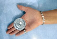 FRANSA’DA KADINLARA ERTESI GÜN HAPI ÜCRETSIZ OLARAK VERİLECEK