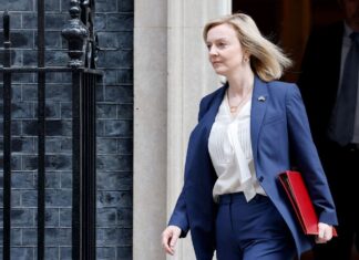 İngiltere’de Liz Truss, Muhafazakar Parti’nin yeni lideri ve ülkenin yeni Başbakanı oldu.