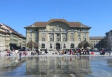 İsviçre Merkez Bankası, politika faizini 75 baz puan artırdı.