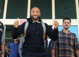 Beşiktaş’ın yeni transferi Nathan Redmond,İstanbul’da