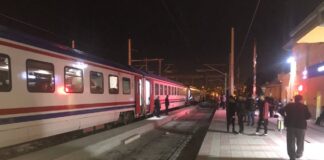 Doğu Ekspresi raydan çıktı, yolcular otobüslerle taşındı