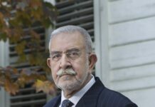 Karagümrük’teki Pir Nurettin Cerrahi tekkesinin son lideri olarak bilinen Ömer Tuğrul İnançer, 83 yaşında hayatını kaybetti.