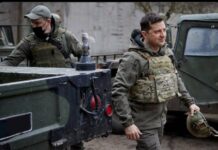 Zelenski, cepheden dönerken trafik kazası geçirdi.