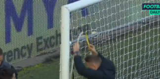 BİR İLK: ACUN ILICALI’NIN SAHİBİ OLDUĞU HULL CİTY’ İN SAHASINDAKİ DİREKLER 5 CM UZUN ÇIKTI