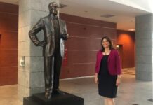 İSTANBUL BAROSUNA İLK KEZ KADIN BAŞKAN: FİLİZ SARAÇ