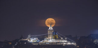 BAŞLAYAN ‘KOÇ DOLUNAYI’ İSTANBUL’DA ‘BESTEKÂR’ OLDU!