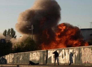 📽️ Rusya Kiev’e İHA’larla kamikaze saldırıları düzenledi.