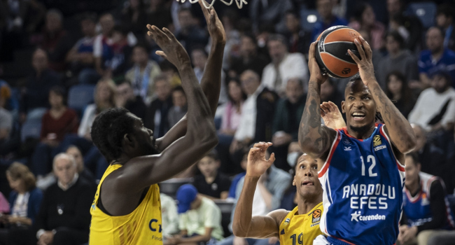 Anadolu Efes,-ALBA Berlin