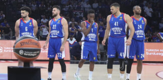 Anadolu Efes, Olympiakos’u ağırlıyor
