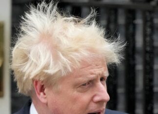 BORİS JOHNSON BAŞBAKANLIK İÇİN ADAY OLMAYACAK!